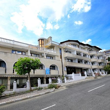 Hotel Corona Sveti Vlas Εξωτερικό φωτογραφία