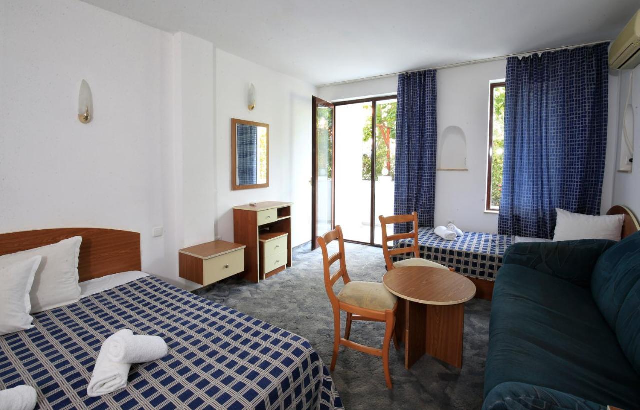 Hotel Corona Sveti Vlas Εξωτερικό φωτογραφία