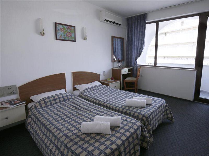 Hotel Corona Sveti Vlas Εξωτερικό φωτογραφία