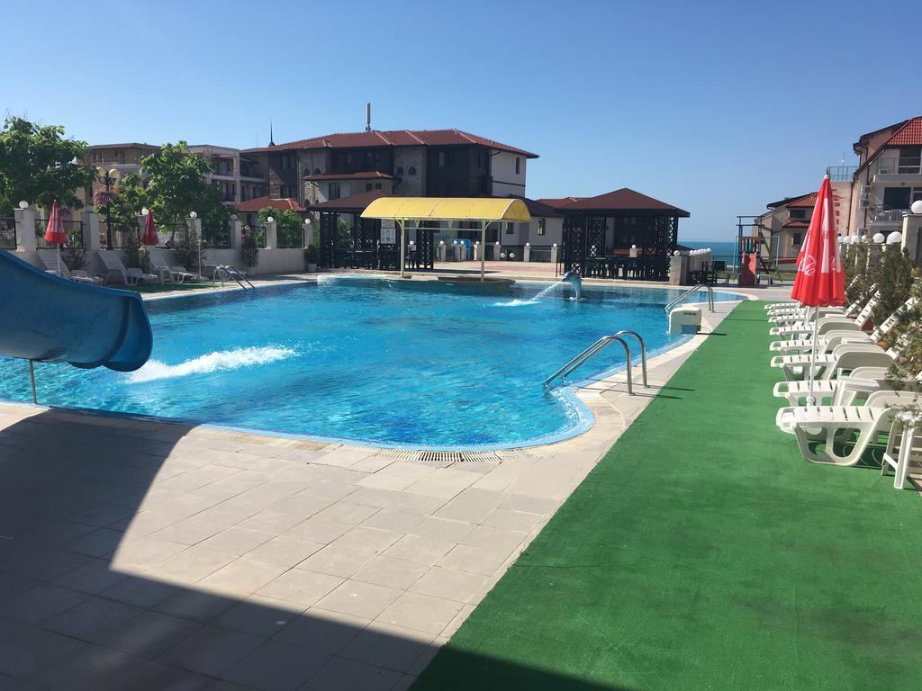 Hotel Corona Sveti Vlas Εξωτερικό φωτογραφία