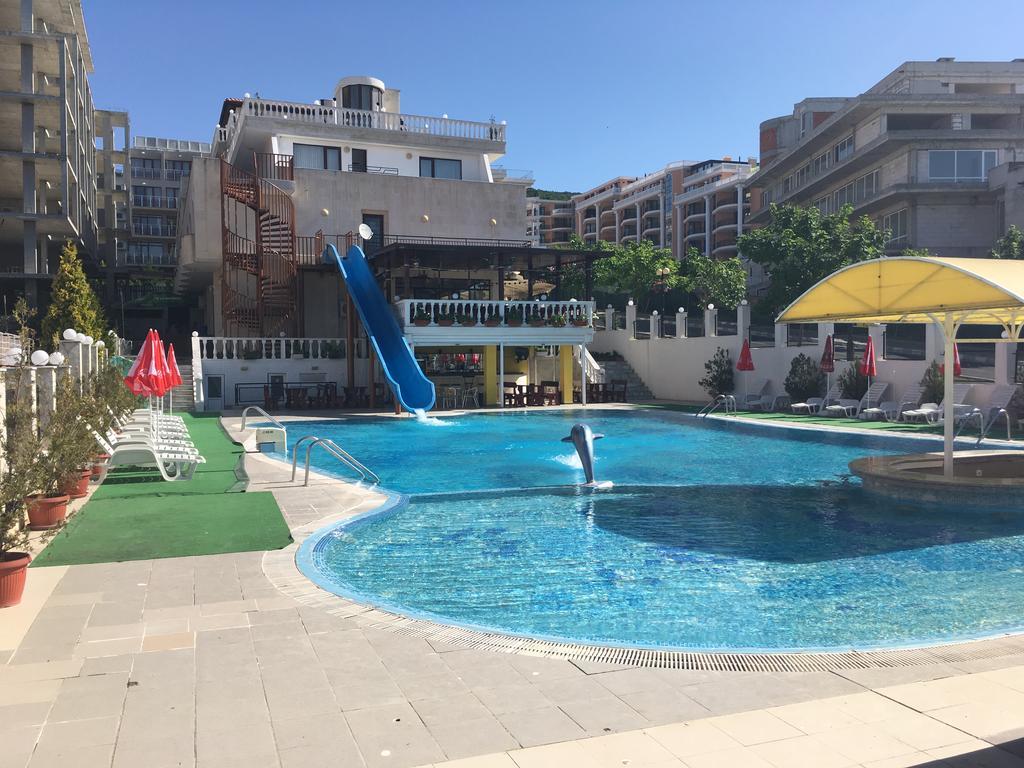 Hotel Corona Sveti Vlas Εξωτερικό φωτογραφία